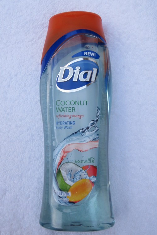 Dial Coconut Water refreshing Mango body wash